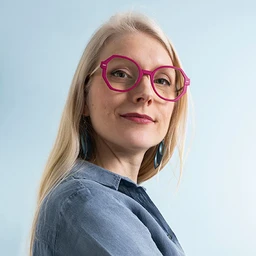 Portrait of Dr. Laura Koivusalo